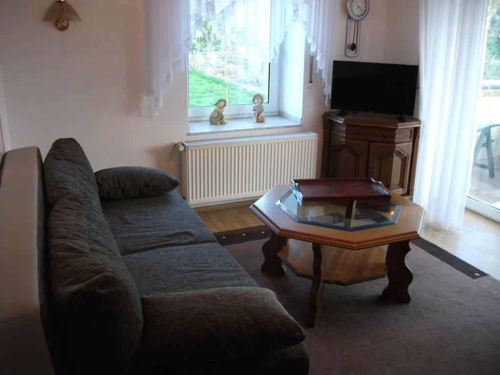Ferienwohnung Am Bach 里斯 外观 照片